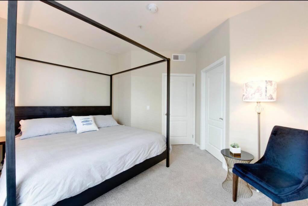 The Nest A Spacious 1 Bedroom Apartment With A Pool View Los Angeles Exterior photo